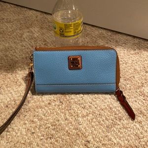 Dooney and Bourke wristlet wallet